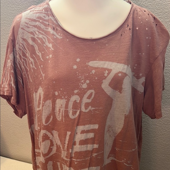 Magnolia Pearl Peace Love Surf Distressed Graphic T-Shirt - Picture 2 of 8